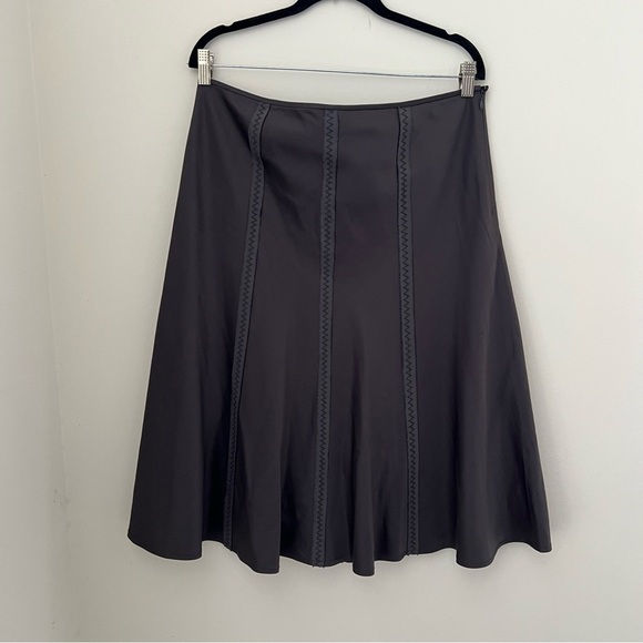 Tahari Gray Silk Skirtl - Picture 6 of 12